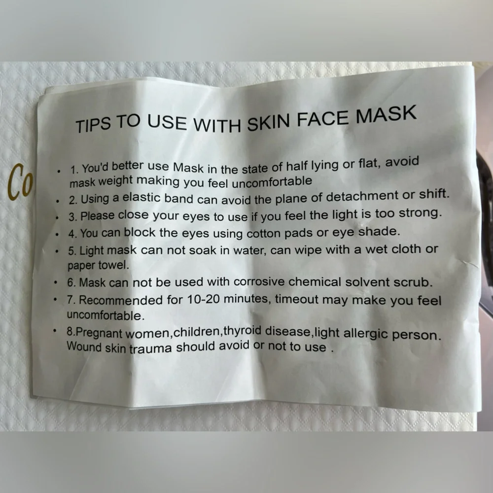 White LED Beauty Mask - Picture 7 of 12